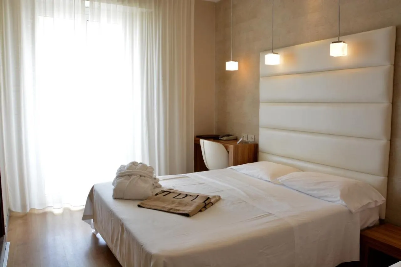 Ambienthotels Panoramic Rimini 3*,  Olaszország